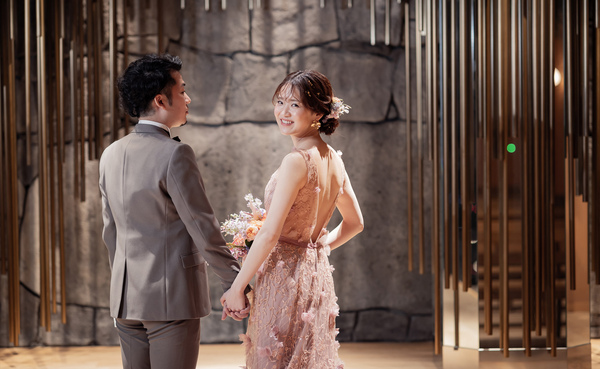 パーティレポートに「【GRACE】お二人の世界観が息づくホテルウェディング」を追加いたしました
